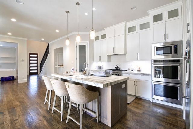 6614 Del Norte Lane, Dallas, TX 75225