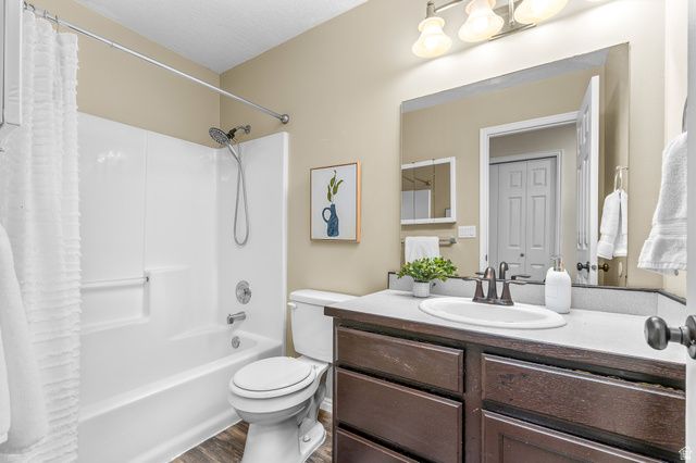 1039 MOUNTAIN RD, Ogden, UT 84404