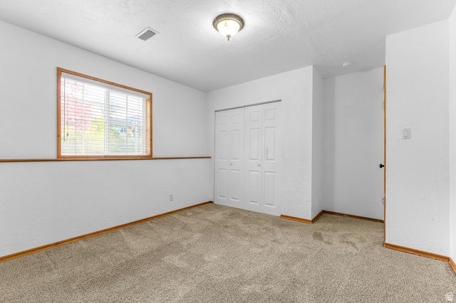 1039 MOUNTAIN RD, Ogden, UT 84404