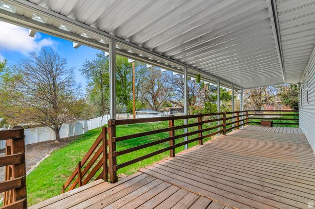 1039 MOUNTAIN RD, Ogden, UT 84404