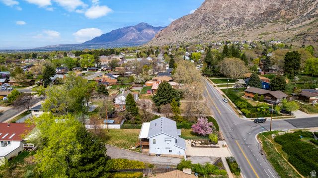 1039 MOUNTAIN RD, Ogden, UT 84404