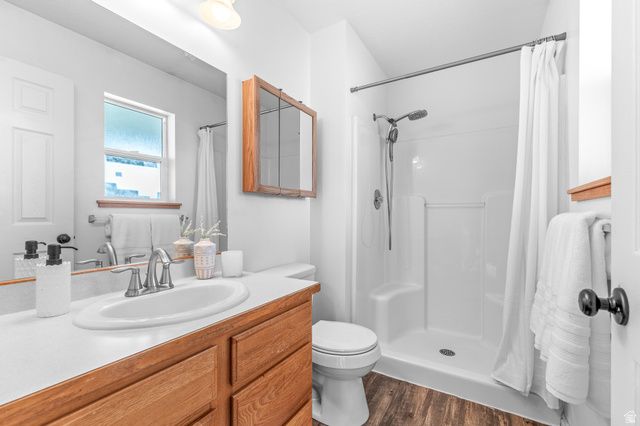 1039 MOUNTAIN RD, Ogden, UT 84404