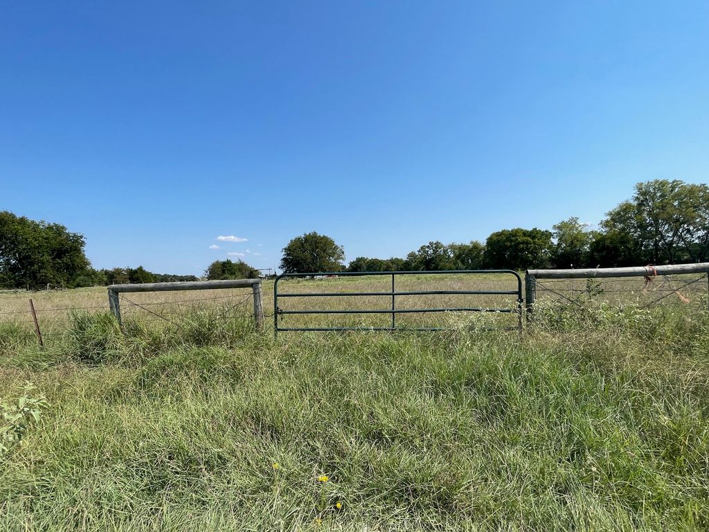 Lot 1 SE County Road 2175, Corsicana, TX 75109