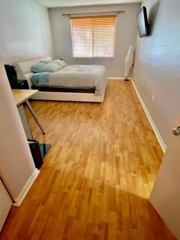 6976 SW 39th St G103, Davie, FL 33314