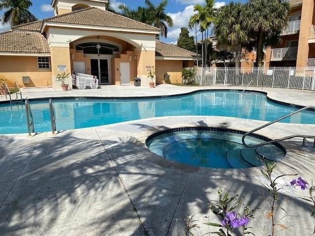 6976 SW 39th St G103, Davie, FL 33314