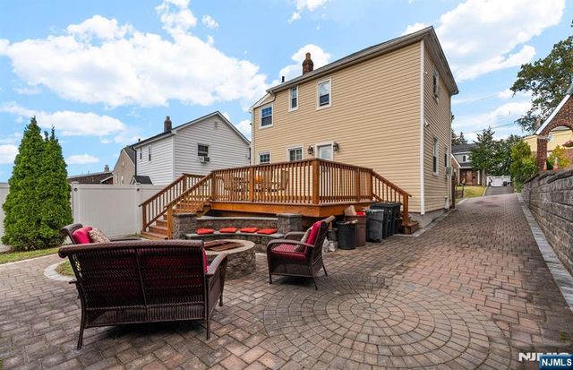 288 Sussex Road, Wood Ridge, NJ 07075