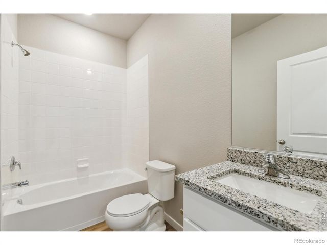 960 Cascade Falls Street, Severance, CO 80550