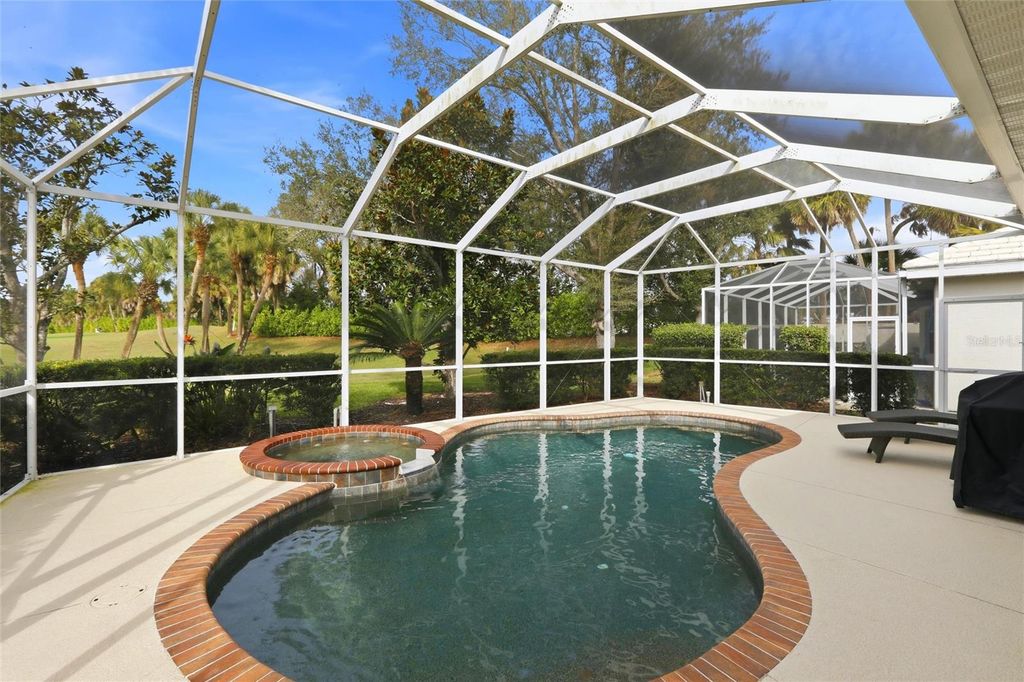 Image 17 of property listing at 508 FALLBROOK DRIVE, Venice, FL 34292