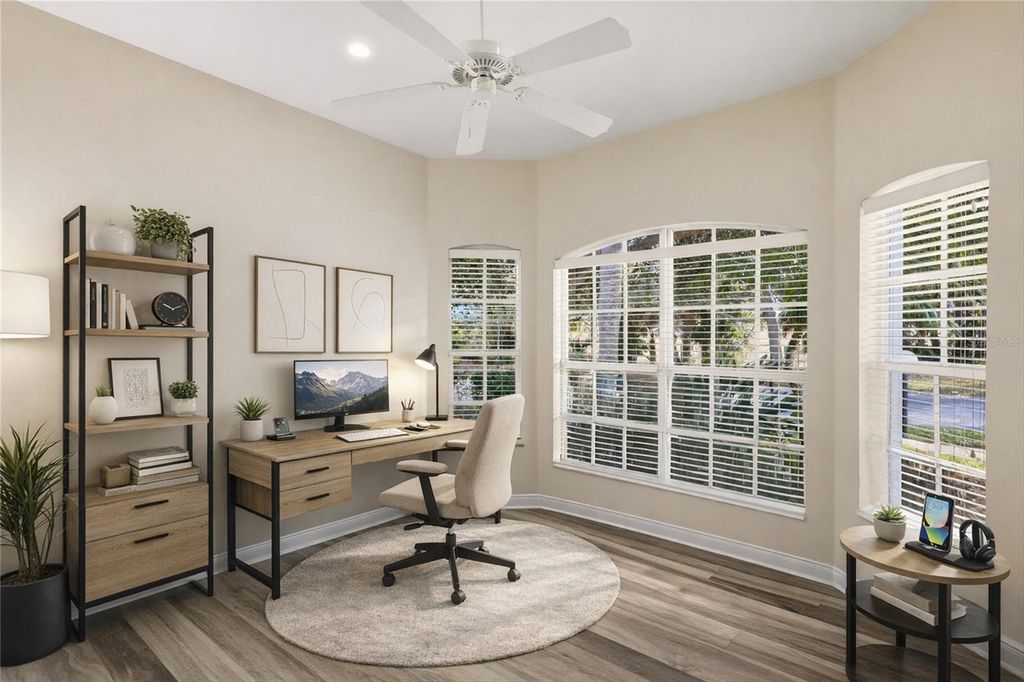 Image 10 of property listing at 508 FALLBROOK DRIVE, Venice, FL 34292