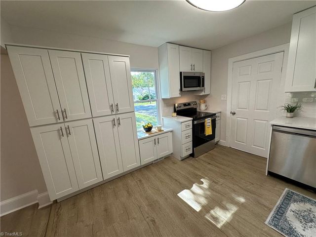 520 Delaware Avenue, Burlington, NC 27217