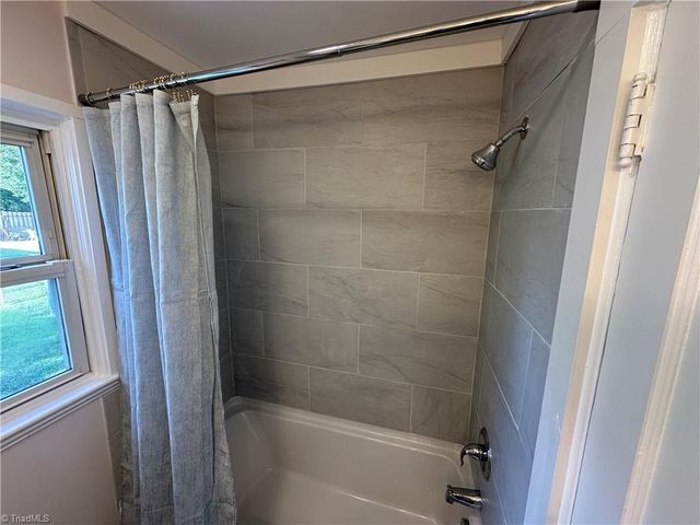 520 Delaware Avenue, Burlington, NC 27217