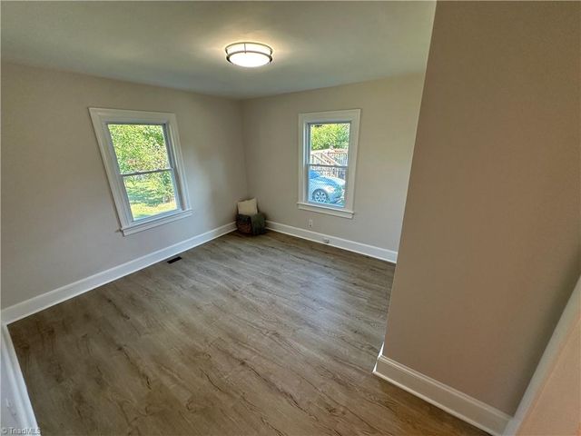 520 Delaware Avenue, Burlington, NC 27217