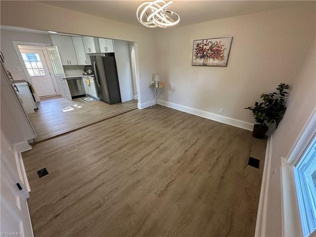 520 Delaware Avenue, Burlington, NC 27217