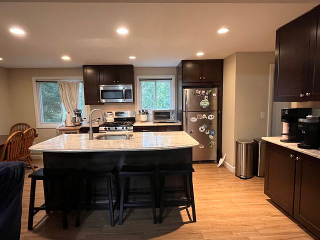 41 Birch St, Needham, MA 02494