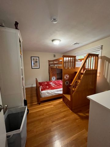 41 Birch St, Needham, MA 02494