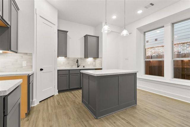 21310 Barcelona Heights Trail, Tomball, TX 77377