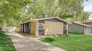 8726 Lakewood Avenue, Gary, IN 46403