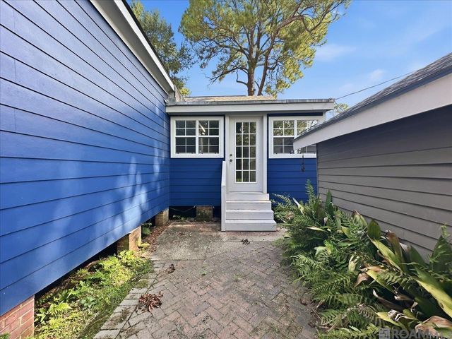 5228 Capital Heights Ave, Baton Rouge, LA 70806