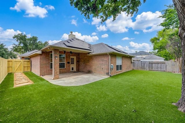 1018 Sierra Springs Lane, Spring, TX 77373