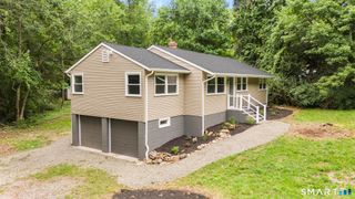 35 Columbine Drive, Trumbull, CT 06611