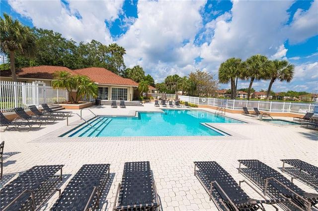 720 NW 91st Terrace, Plantation, FL 33324