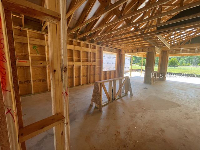 755 Sand Castle Dr, Hardeeville, SC 29927