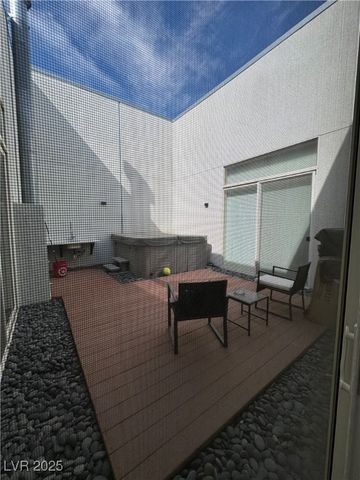 2775 West Pebble Road 501, Las Vegas, NV 89123