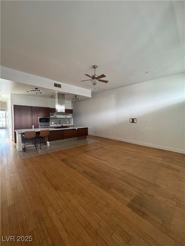 2775 West Pebble Road 501, Las Vegas, NV 89123