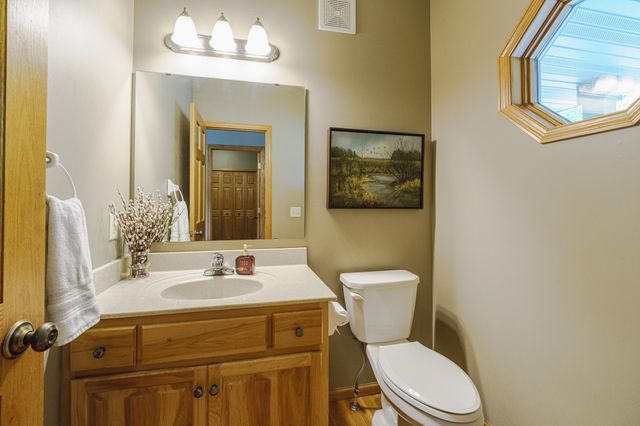 15353 Eagles Ridge NW, Prior Lake, MN 55372