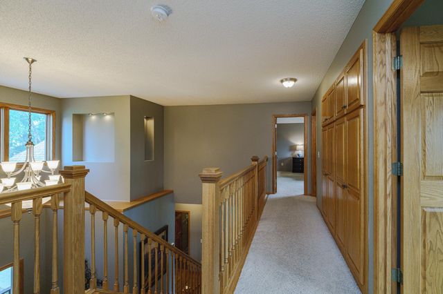15353 Eagles Ridge NW, Prior Lake, MN 55372