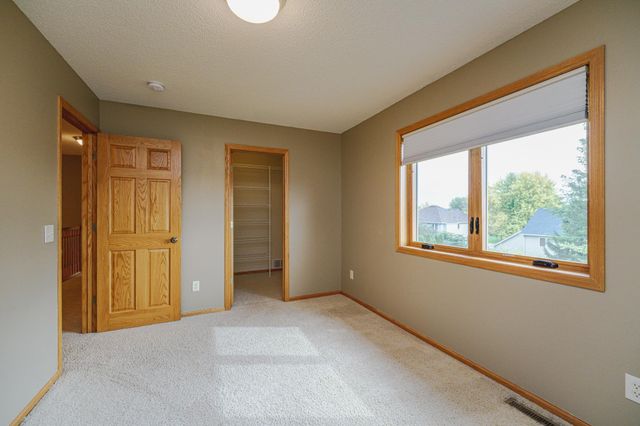 15353 Eagles Ridge NW, Prior Lake, MN 55372