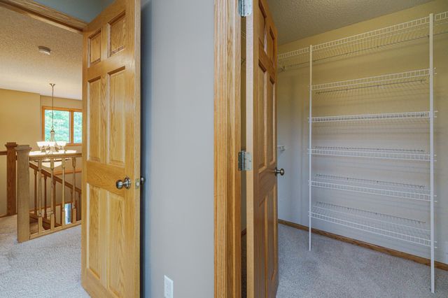 15353 Eagles Ridge NW, Prior Lake, MN 55372