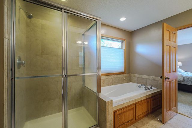 15353 Eagles Ridge NW, Prior Lake, MN 55372