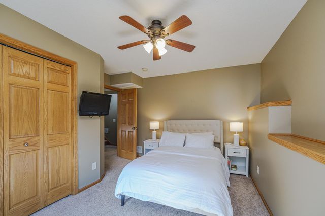 15353 Eagles Ridge NW, Prior Lake, MN 55372