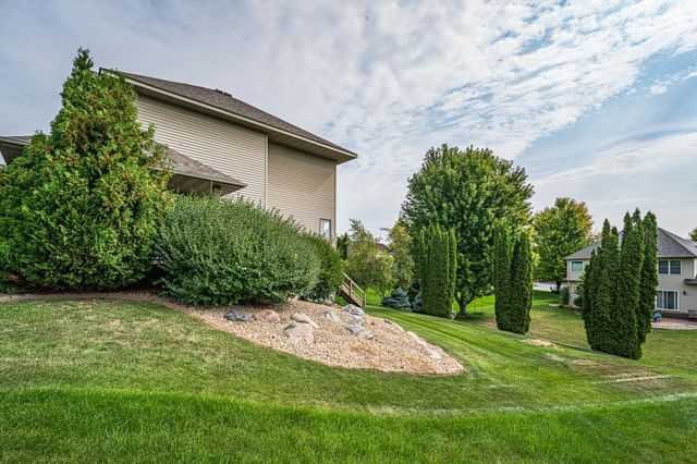 15353 Eagles Ridge NW, Prior Lake, MN 55372
