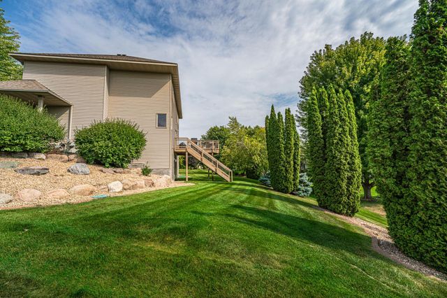 15353 Eagles Ridge NW, Prior Lake, MN 55372