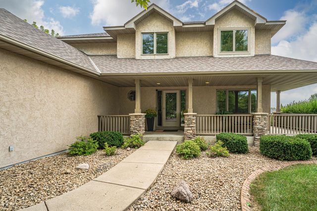 15353 Eagles Ridge NW, Prior Lake, MN 55372