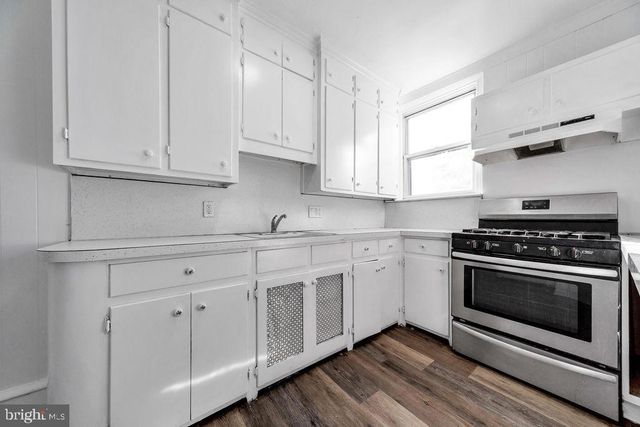 244 WABASH AVE, Lansdowne, PA 19050