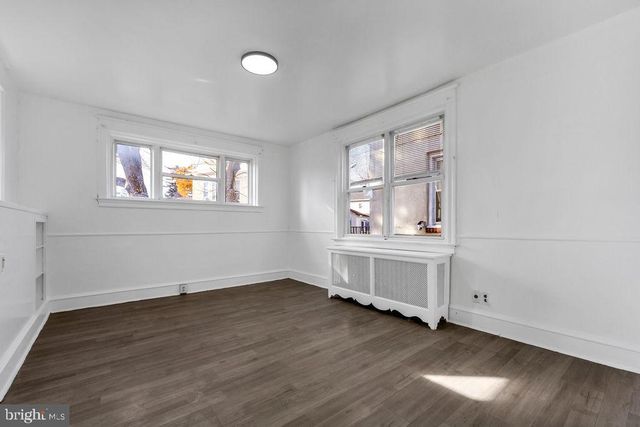 244 WABASH AVE, Lansdowne, PA 19050