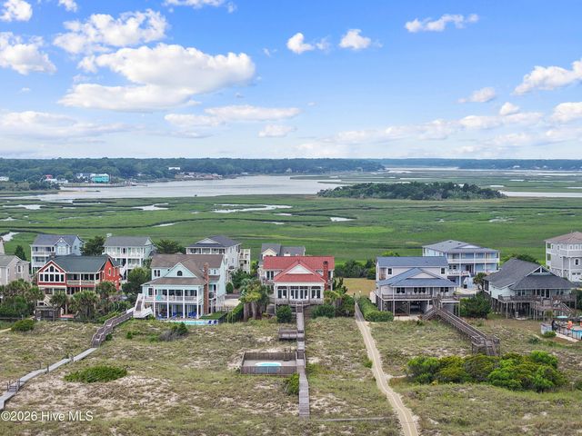 1307 Ocean Boulevard W, Supply, NC 28462