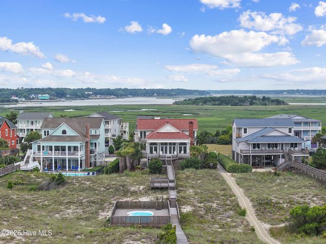 1307 Ocean Boulevard W, Supply, NC 28462