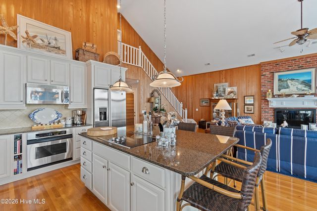 1307 Ocean Boulevard W, Supply, NC 28462