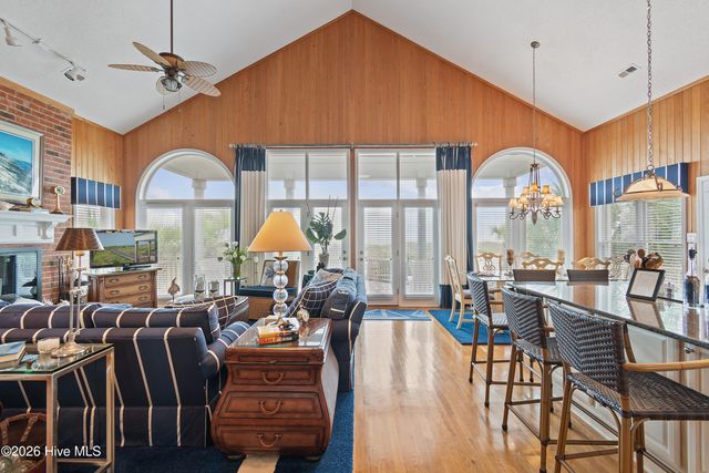 1307 Ocean Boulevard W, Supply, NC 28462