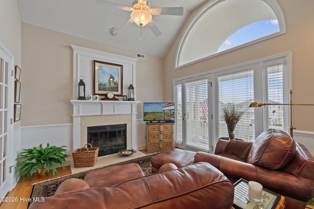 1307 Ocean Boulevard W, Supply, NC 28462