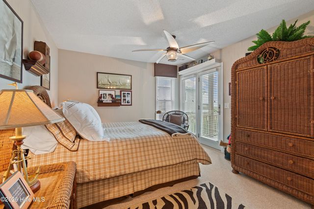 1307 Ocean Boulevard W, Supply, NC 28462