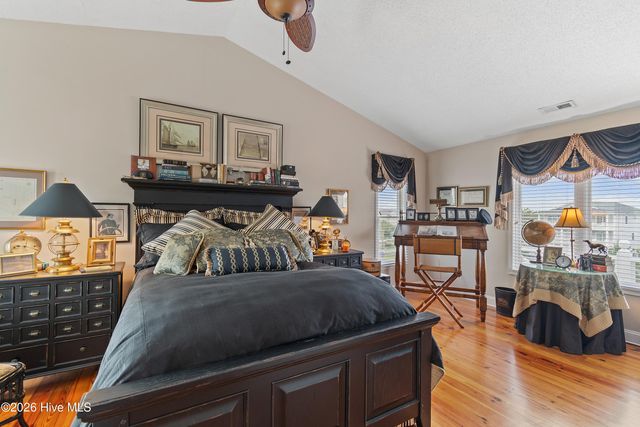 1307 Ocean Boulevard W, Supply, NC 28462
