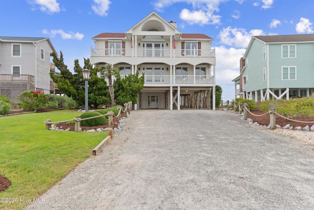 1307 Ocean Boulevard W, Supply, NC 28462