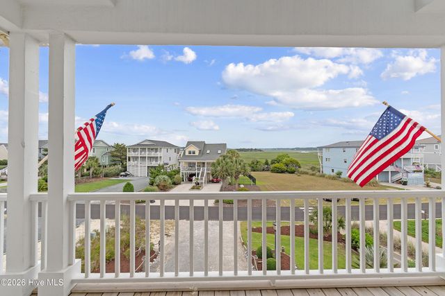 1307 Ocean Boulevard W, Supply, NC 28462