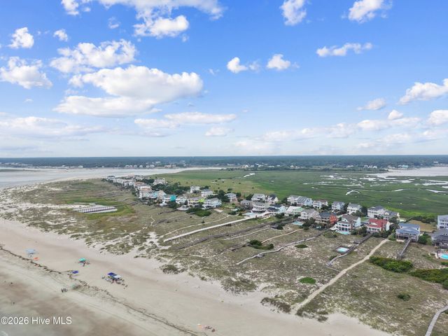 1307 Ocean Boulevard W, Supply, NC 28462