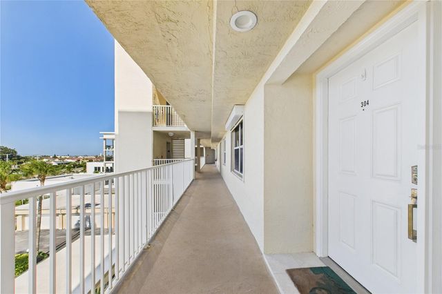 2727 N HIGHWAY A1A 304, Indialantic, FL 32903